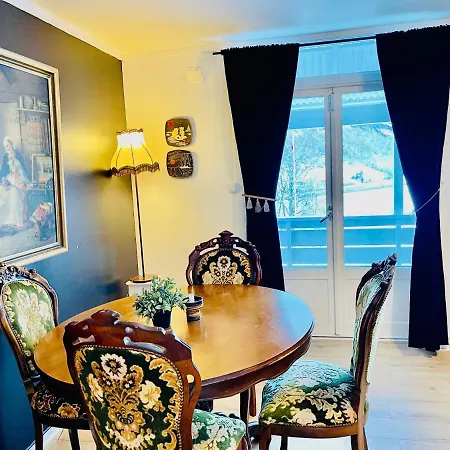 Lilandtunet 4*